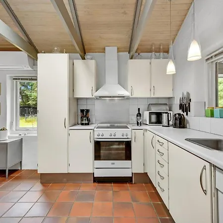 Stunning In With Kitchen * Блаванн