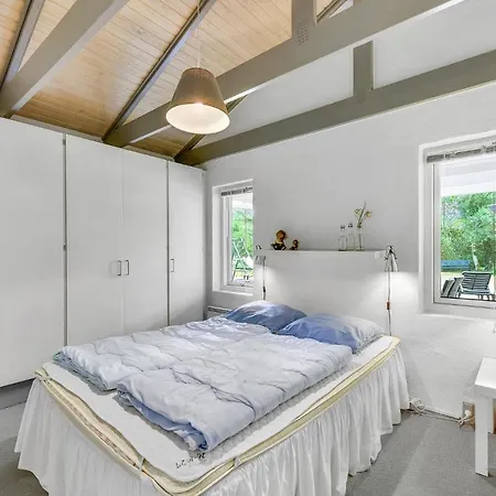 Stunning In With Kitchen Дом отдыха